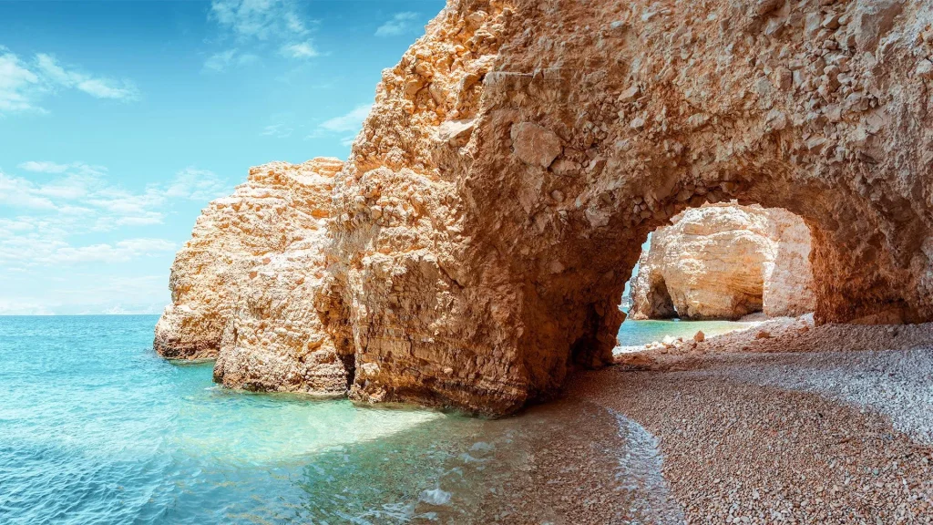 4_the_arch_on_kasteli_beach_in_kato_koufinisi-1
